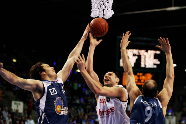 掉以轻心 掉以轻心