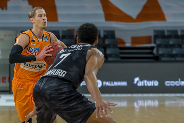 在世预赛中 在世预赛中