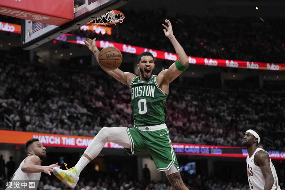 为引人关注 为引人关注